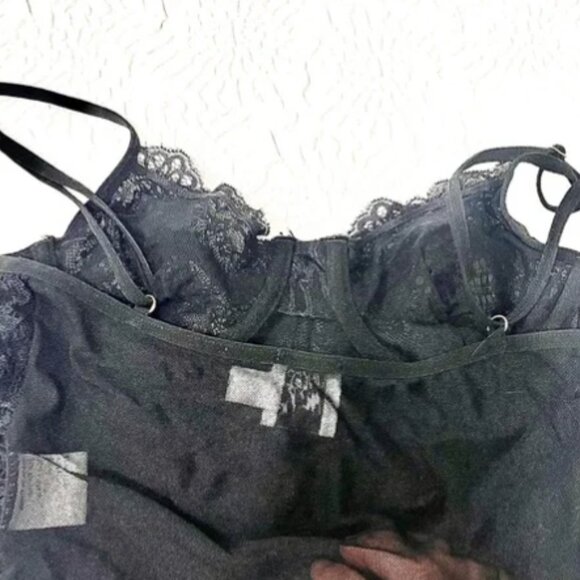 Princess Polly Lace Corset Top size XS/S - Picture 3 of 6